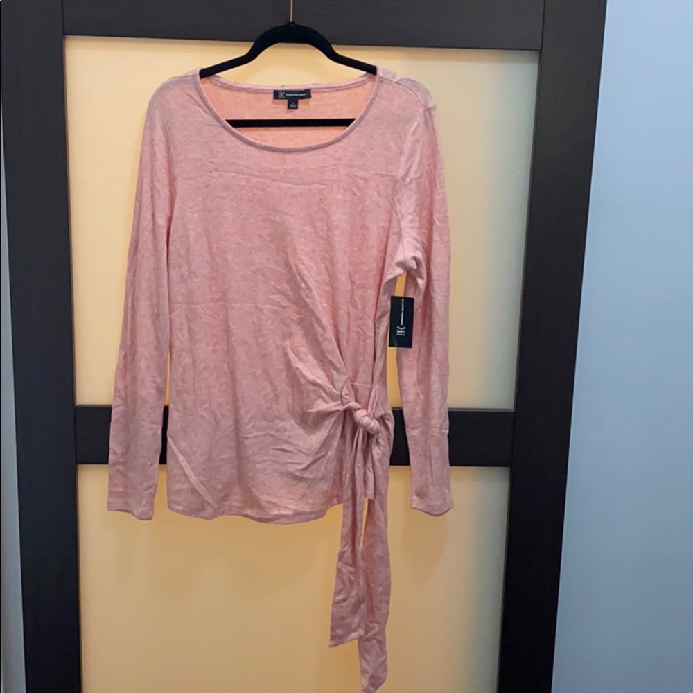 New with 🏷 long sleeve blouse